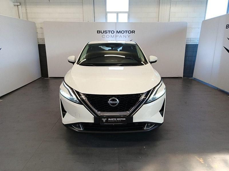 Usata Nissan Qashqai Acenta 140 CV (102 kW) 2022 Bianco / metallizzato SUV
