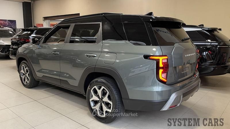 Nuova Ssangyong (KGM) Torres 163 CV (119 kW) 2025 Verde SUV