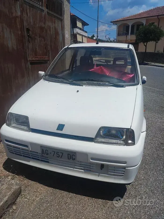 Usata Fiat Cinquecento 39 CV (28 kW) 1997 Bianco Utilitaria