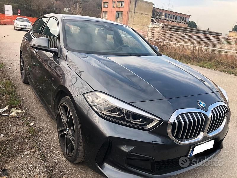 Usata BMW 118 M Sport 150 CV (110 kW) 2021 Grigio Utilitaria