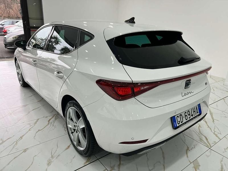 Usata Seat Leon FR 110 CV (80 kW) 2021 Bianco Berlina
