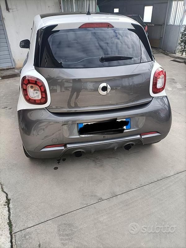 Usata Smart ForFour Passion 90 CV (66 kW) 2018 Utilitaria