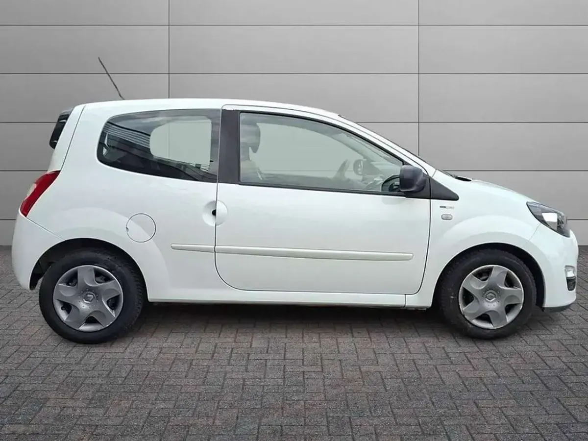 Usata Renault Twingo Night&Day 75 CV (55 kW) 2014 Bianca Utilitaria