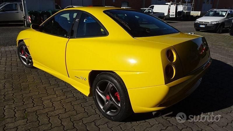 Usata Fiat Coupé 220 CV (161 kW) 1998 Giallo Coupé