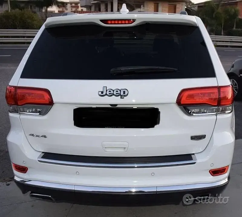 Usata Jeep Grand Cherokee Summit 250 CV (183 kW) 2019 Bianco pastello SUV