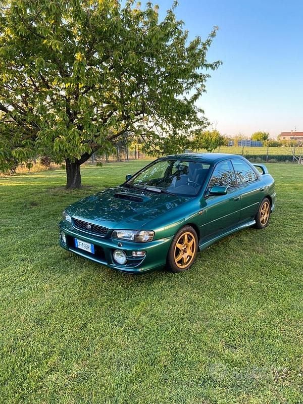 Usata Subaru Impreza 1999 Verde Berlina