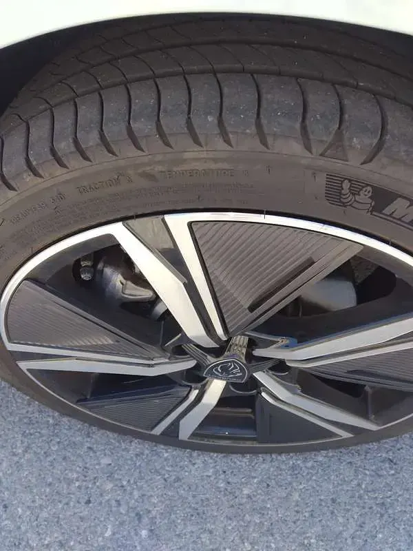 Nuevo Peugeot 308 GT 131 CV (96 kW) 2025 Blanco Familiar