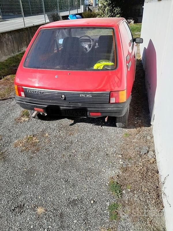 Usata Peugeot 205 1988 Rosso
