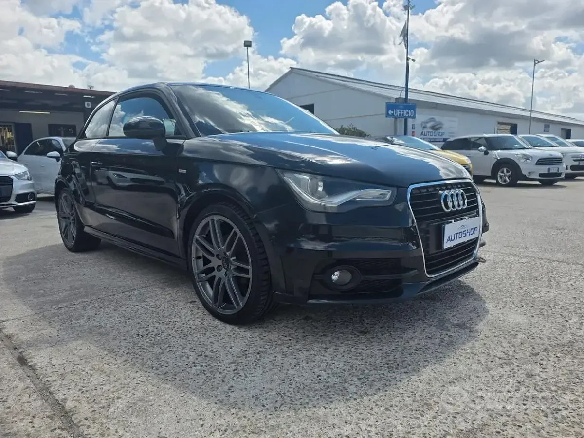 Usata Audi A1 Ambition 185 CV (136 kW) 2011 Nero Utilitaria