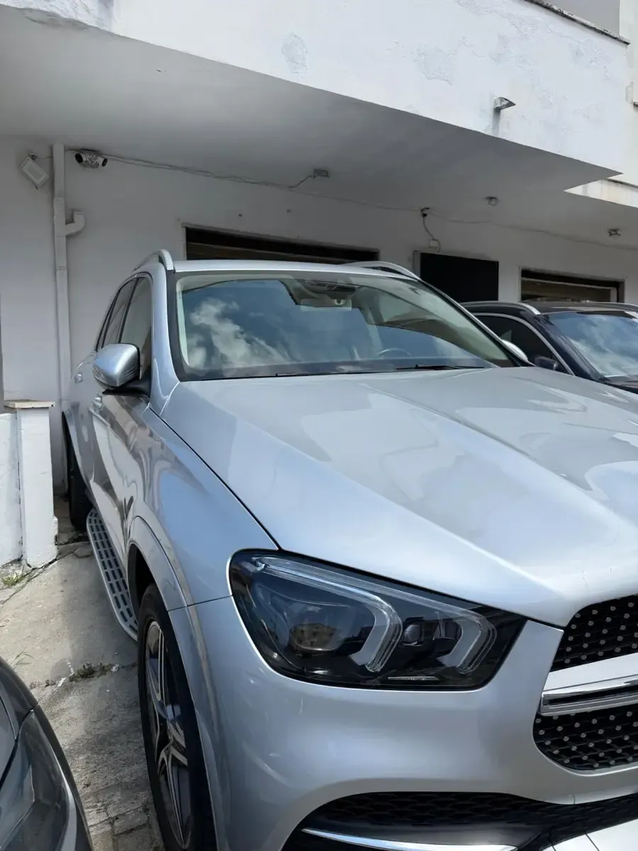 Usata Mercedes GLE300 Premium Plus 245 CV (180 kW) 2021 Argento SUV