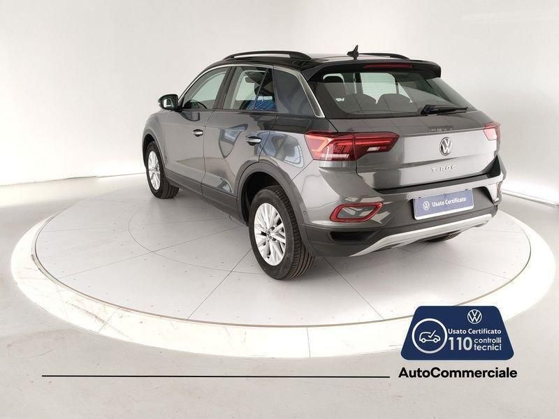 Usata VW T-Roc Life 116 CV (85 kW) 2022 Grigio SUV