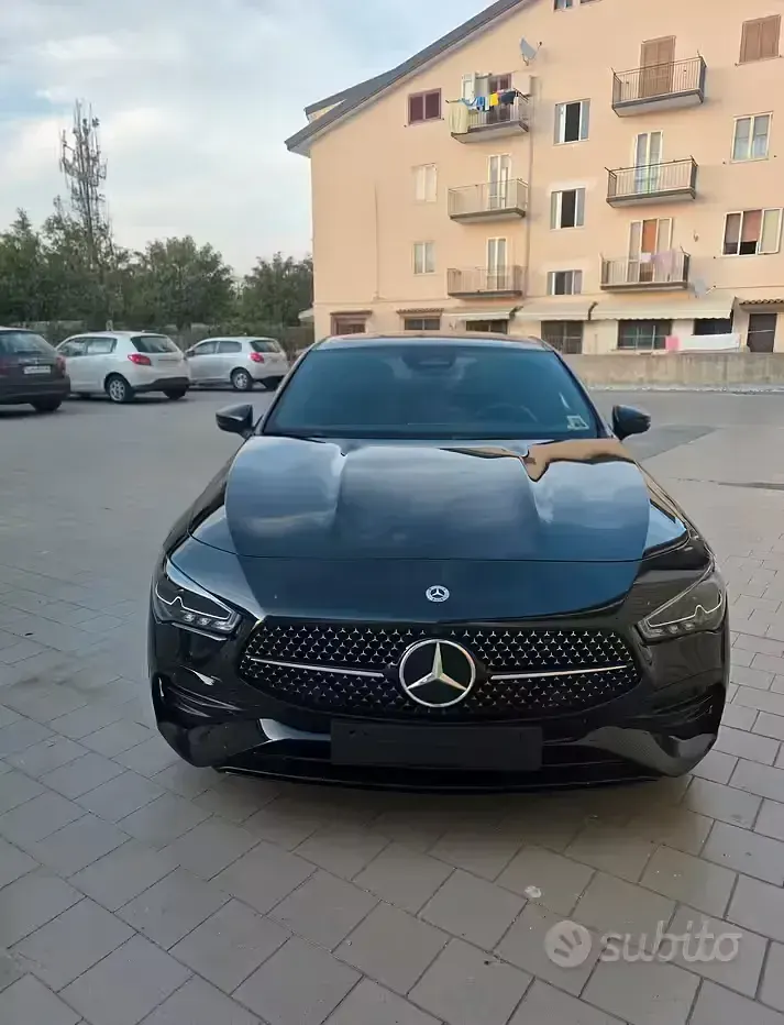 Usata Mercedes CLA200 AMG line 150 CV (110 kW) 2025 Nero Coupé