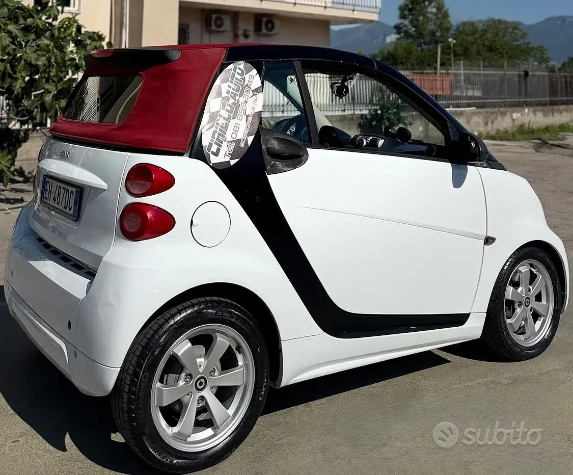 Usata Smart ForTwo Cabrio 71 CV (52 kW) 2011 Bianco Cabrio