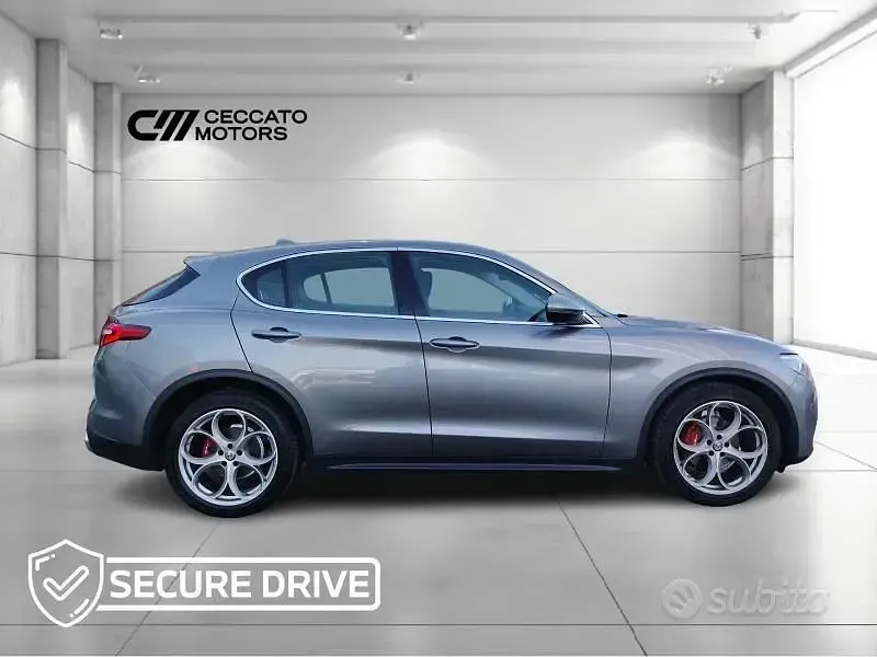 Brugt Alfa Romeo Stelvio Business 180 HK (132 kW) 2017 SUV
