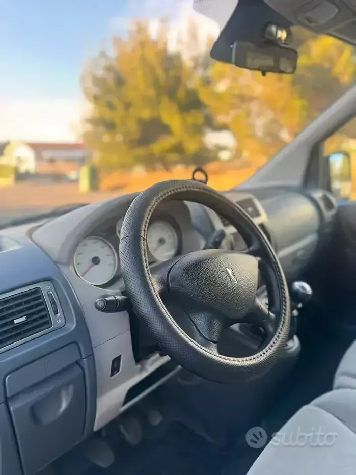 Usata Peugeot Expert 120 CV (88 kW) 2008 Grigio Furgone