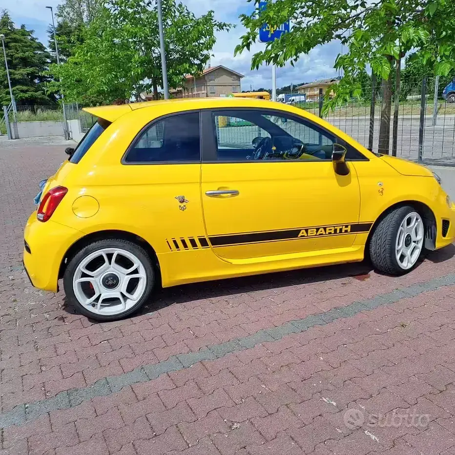 Usata Abarth 595 145 CV (106 kW) 2019 Giallo Berlina