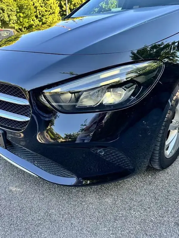 Usata Mercedes 180 Executive 116 CV (85 kW) 2023 Nero Berlina