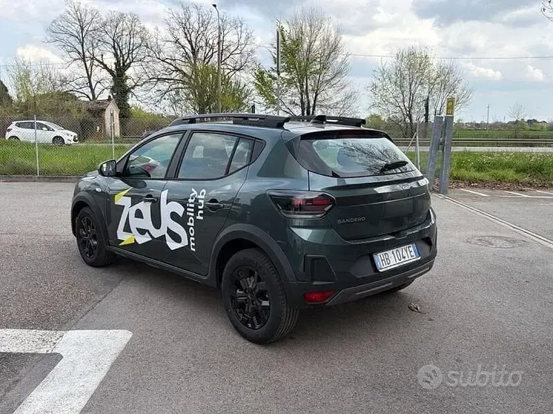 Nuova Dacia Sandero Extreme 114 CV (83 kW) 2026 Verde SUV