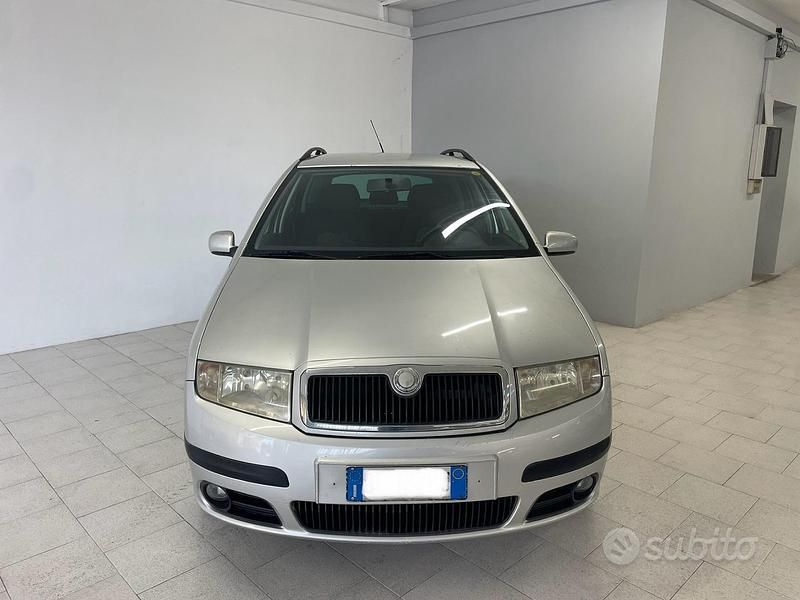 Usata Skoda Fabia 80 CV (58 kW) 2007 Grigio Station wagon