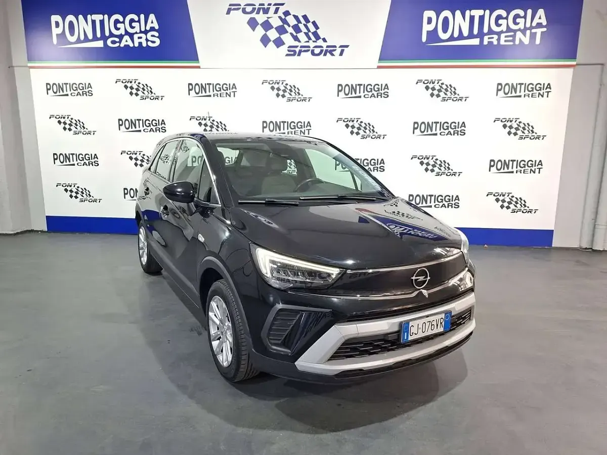 Usata Opel Crossland Edition 110 CV (80 kW) 2022 Ktv  vernice nero perla nera SUV