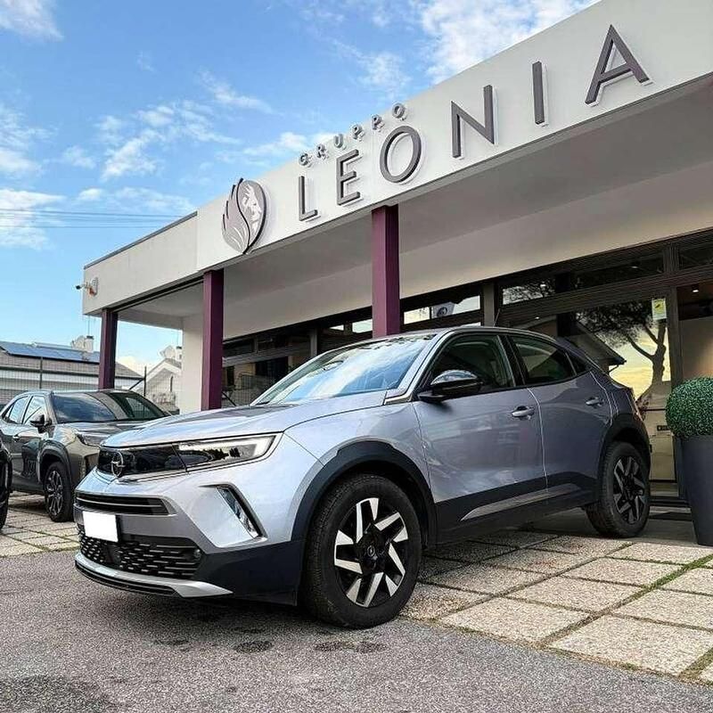 Usata Opel Mokka Elegance 110 CV (80 kW) 2022 Argento SUV