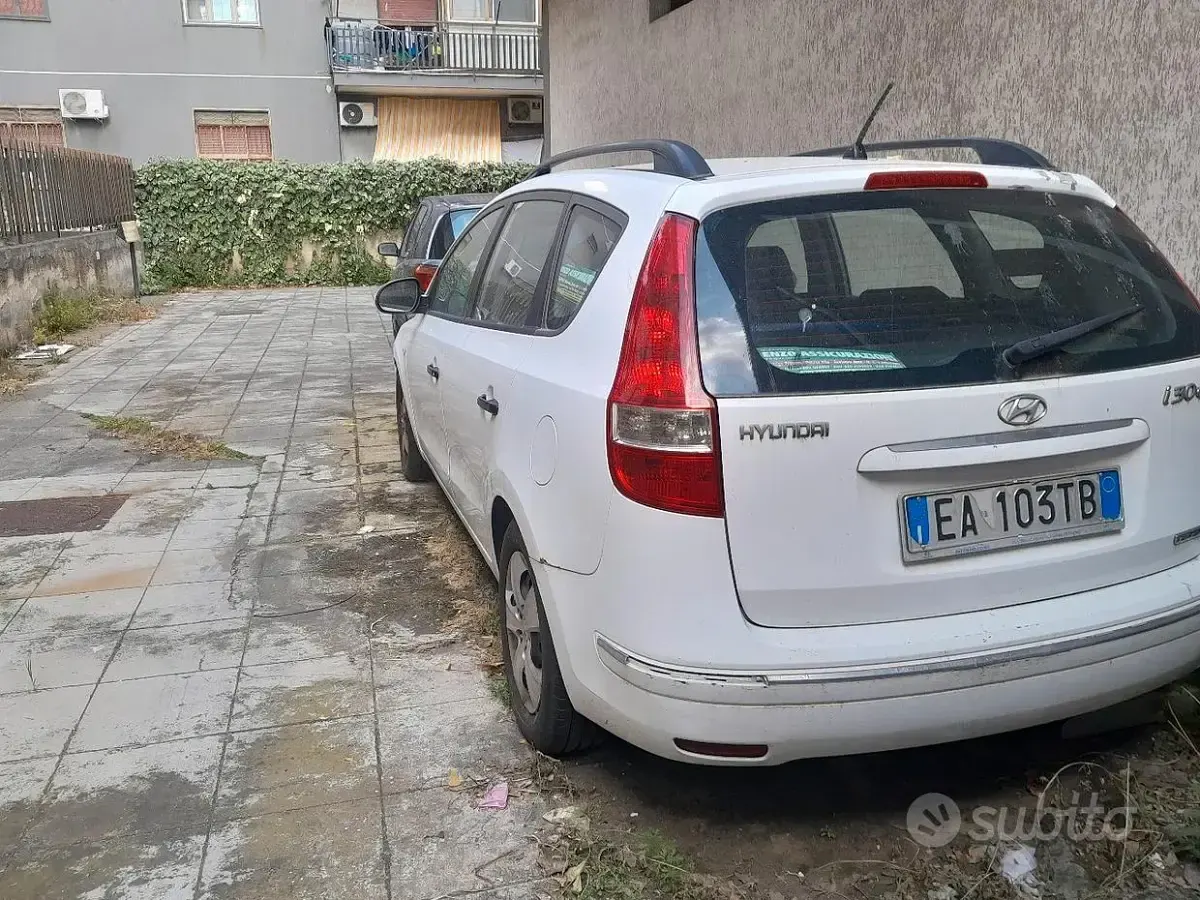 Usata Hyundai i30 90 CV (66 kW) 2010 Bianco Station wagon