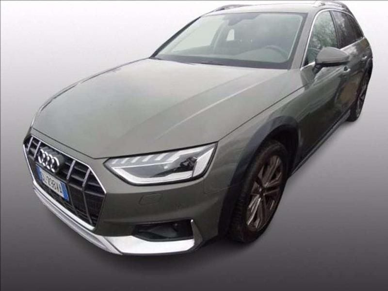 Usata Audi A4 Allroad 204 CV (150 kW) 2022 Grigio metallizzato Station wagon
