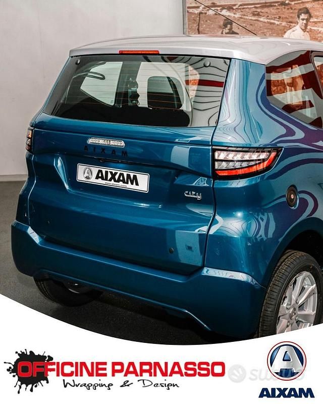 Nuova Aixam City Pack 2025 Blu Berlina