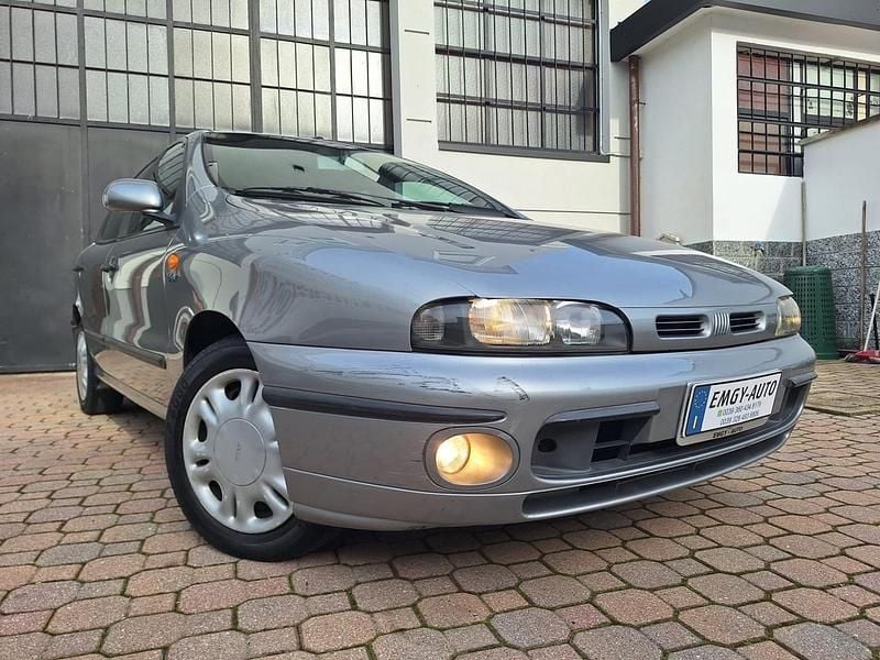 Usata Fiat Brava 113 CV (83 kW) 1998 Grigio Utilitaria