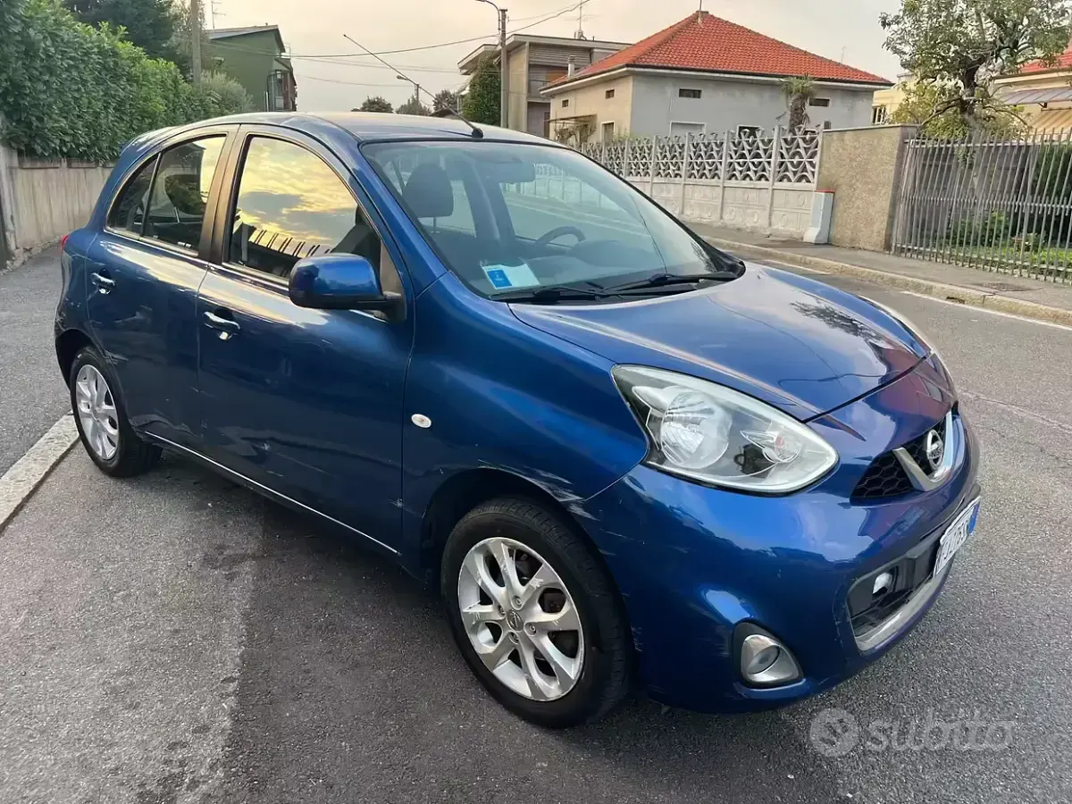 Usata Nissan Micra 80 CV (58 kW) 2017 Bluazzurro Utilitaria
