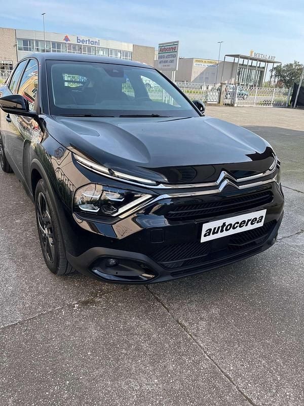 Occasion Citroën C4 Feel 131 ch (96 kW) 2023 Noir SUV