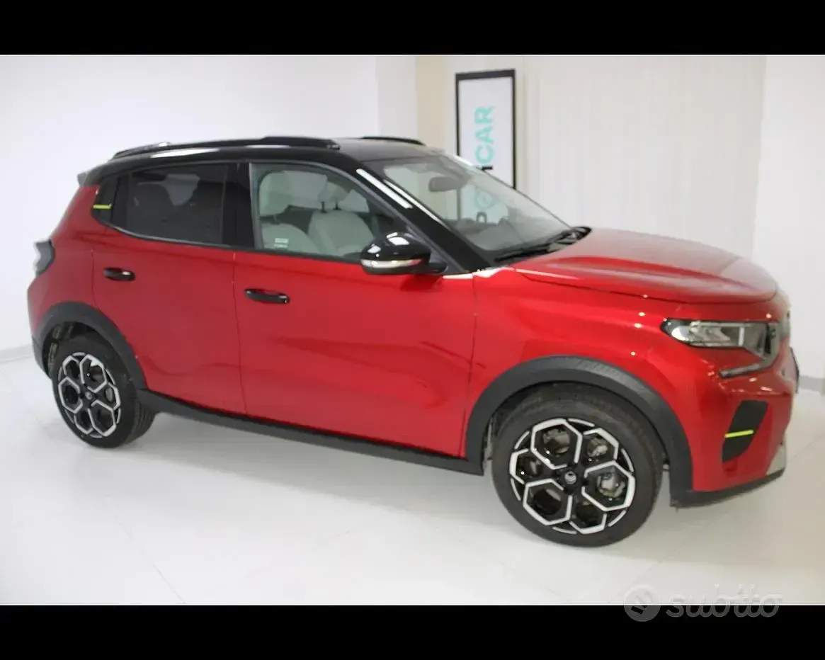 Usata Citroën e-C3 52 kW (72 CV) 2025 Rosso Berlina