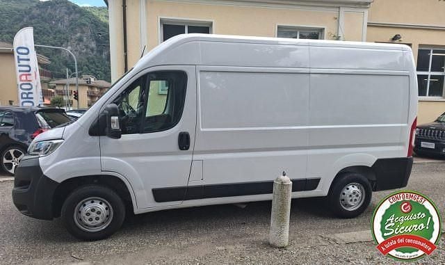 Usata Citroën Jumper 140 CV (102 kW) 2022 Bianco Monovolume