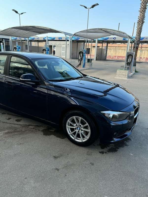 Usata 2015 BMW 318 Gran Turismo Tre volumi | 7900 € (Super prezzo) - Immagine 1/4