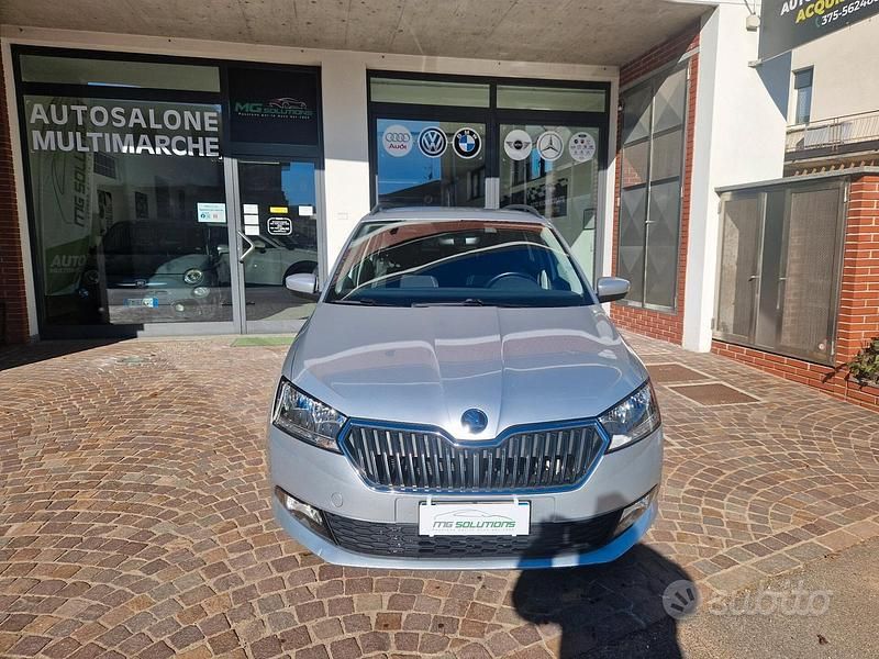 Usata Skoda Fabia Design Edition 95 CV (69 kW) 2022 Grigio Utilitaria