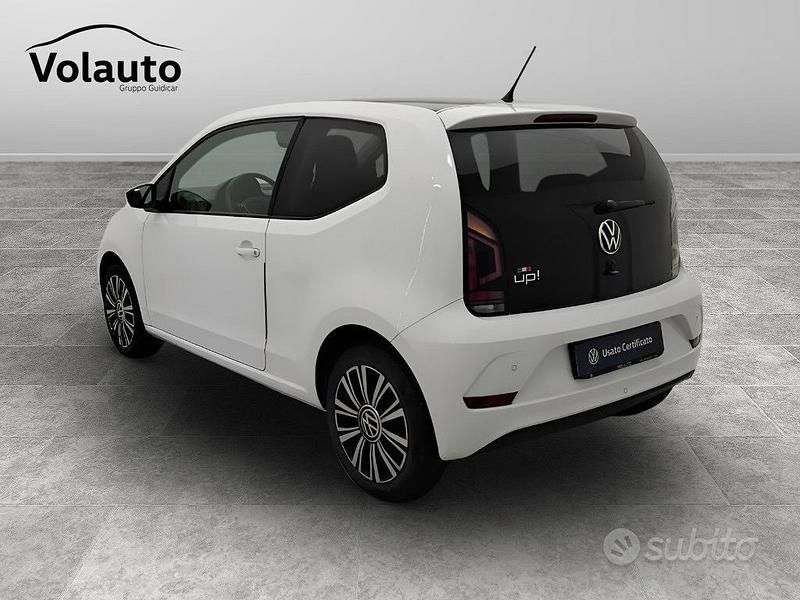 Usata VW up! 65 CV (47 kW) 2023 Bianco Utilitaria