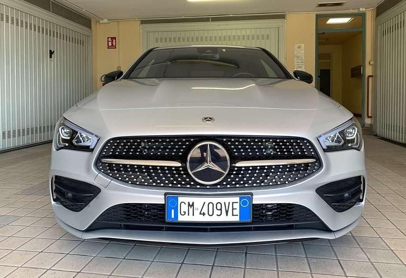 Usata Mercedes CLA200 Shooting Brake AMG line 150 CV (110 kW) 2023 Argento Station wagon