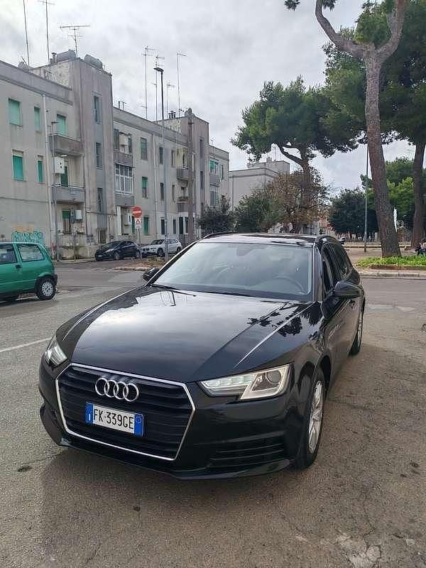 Usata Audi A4 Business 150 CV (110 kW) 2017 Nero Station wagon