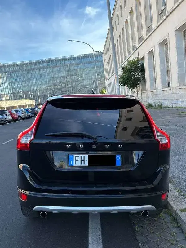Usata Volvo XC60 232 CV (170 kW) 2012 Nero SUV