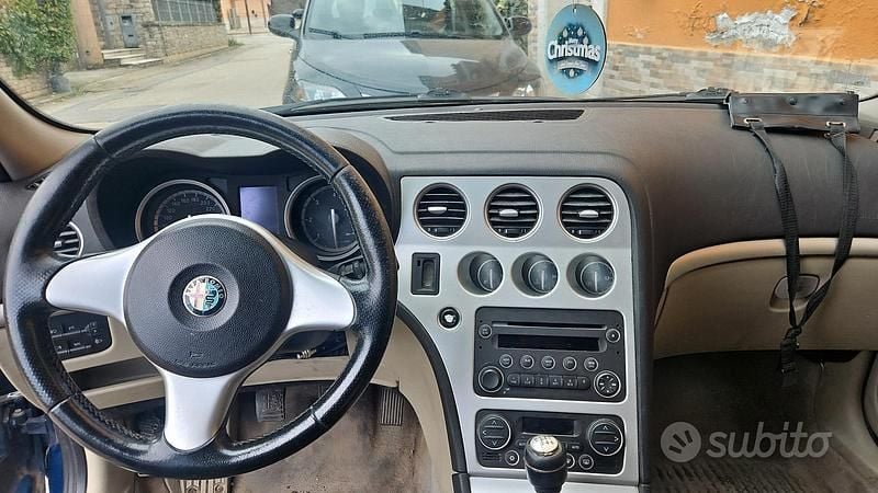 Usata Alfa Romeo 159 120 CV (88 kW) 2007 Blu Station wagon