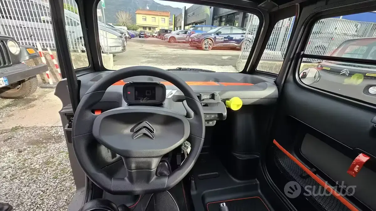 Usata Citroën AMI 2024 Marrone Utilitaria