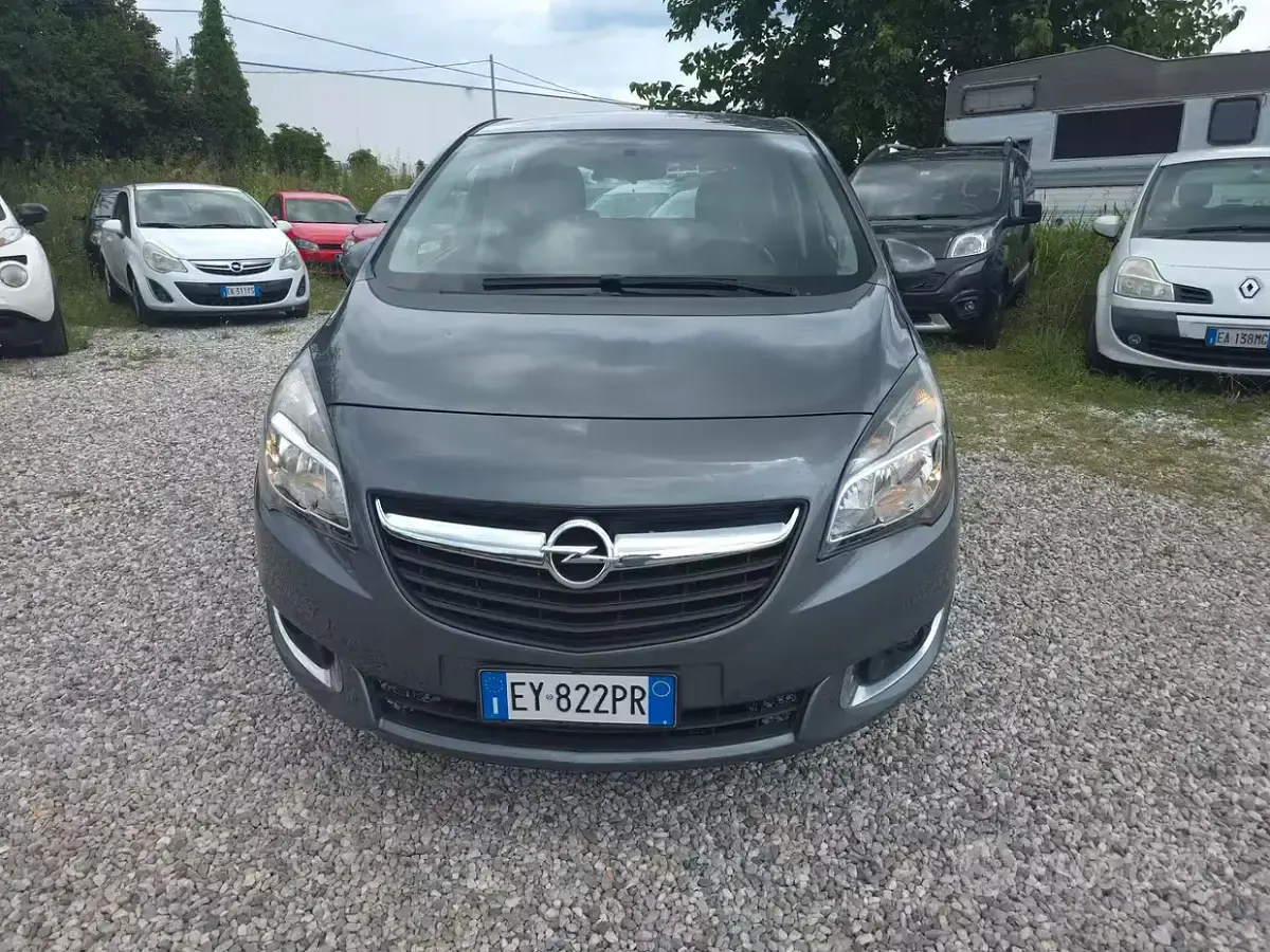 Usata Opel Meriva Cosmo 120 CV (88 kW) 2015 Grigio Monovolume