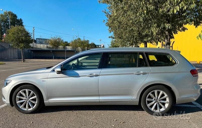 Usata VW Passat 120 CV (88 kW) 2015 Grigio Station wagon