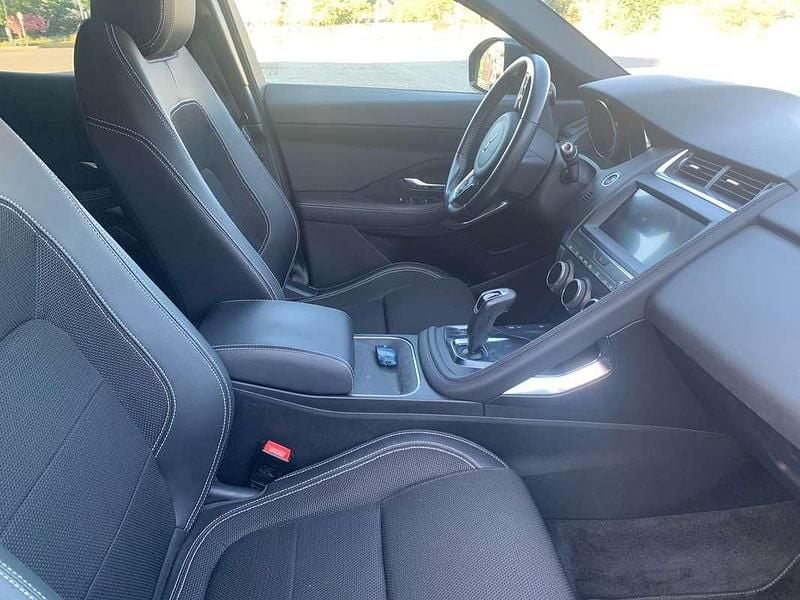 Usata Jaguar E-Pace R-Dynamic 249 CV (183 kW) 2018 Grigio SUV