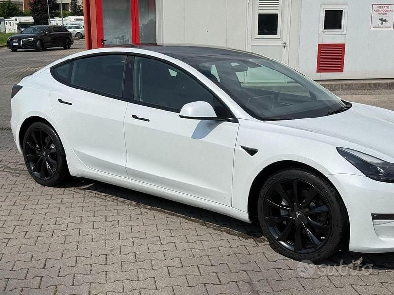 Occasion Tesla Model 3 366 kW (498 ch) 2021 Blanc Berline