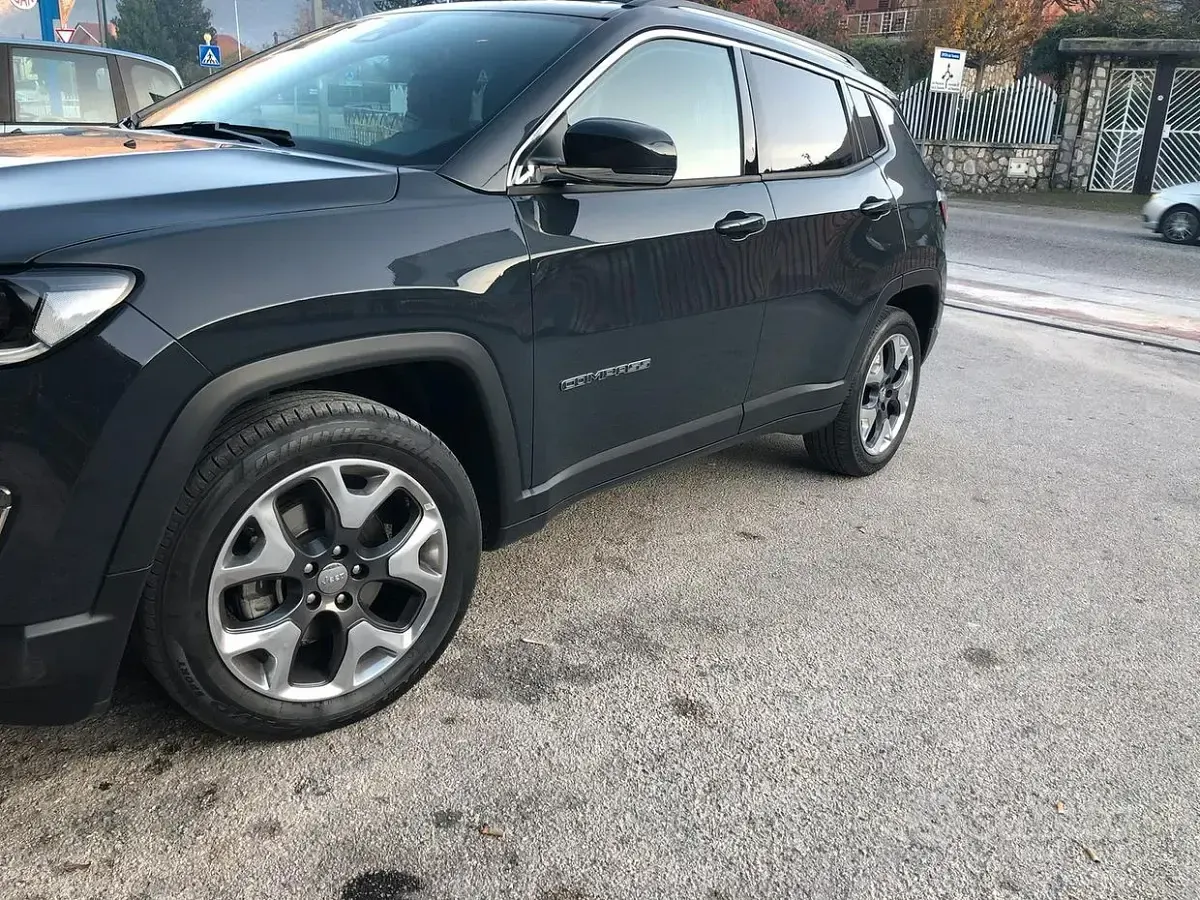 Usata Jeep Compass Limited 120 CV (88 kW) 2017 SUV