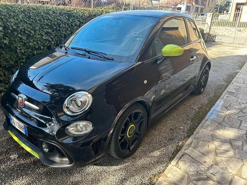 Usata Abarth 595 Pista 165 CV (121 kW) 2021 Nero Berlina