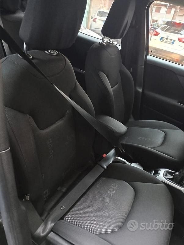 Usata Jeep Renegade Longitude 110 CV (80 kW) 2017 SUV