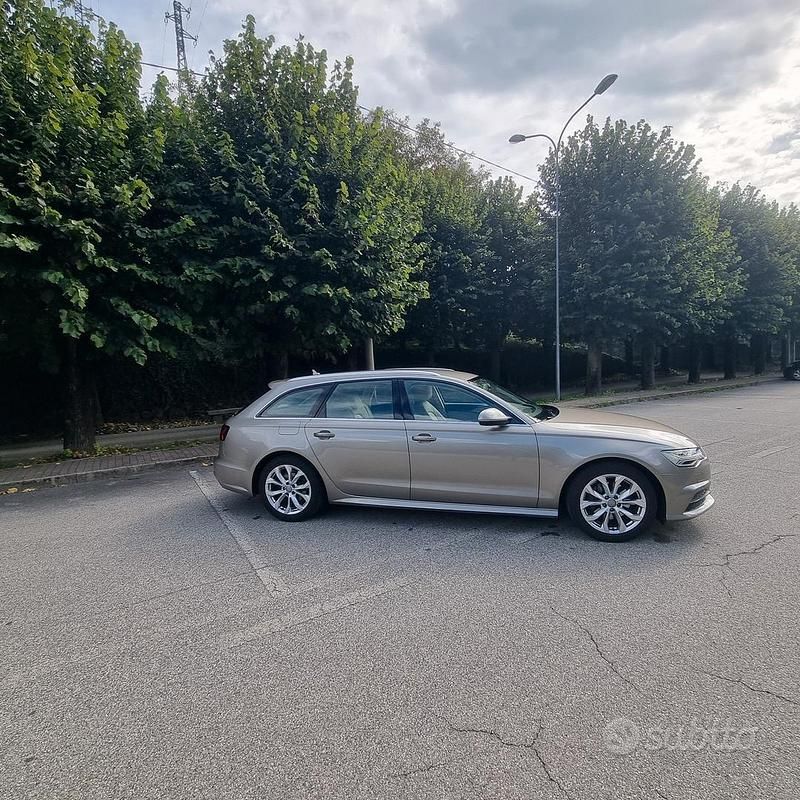 Usata Audi A6 Business Plus 190 CV (139 kW) 2017 Grigio Station wagon