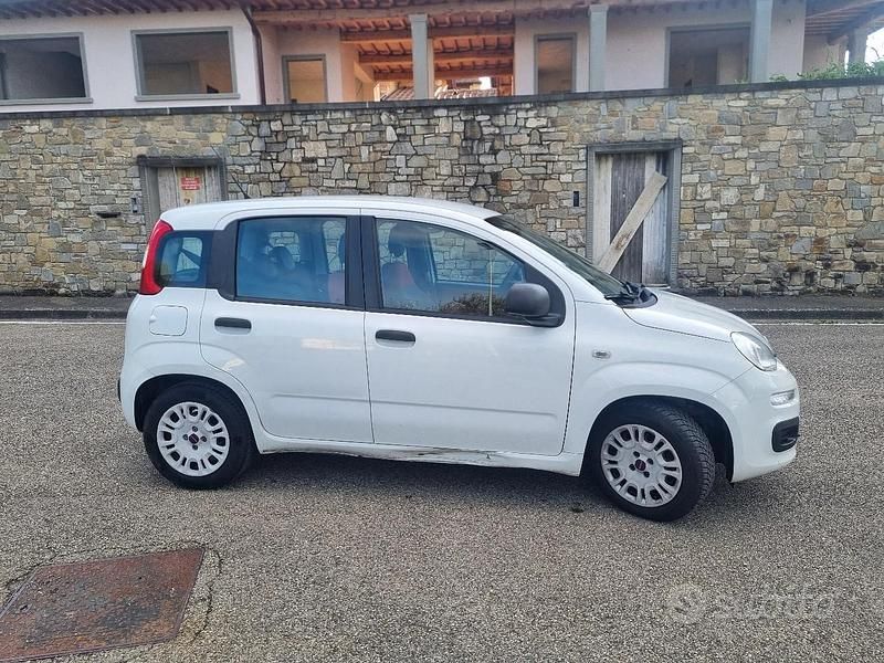 Usata Fiat Panda Easy 95 CV (69 kW) 2015 Bianco Utilitaria